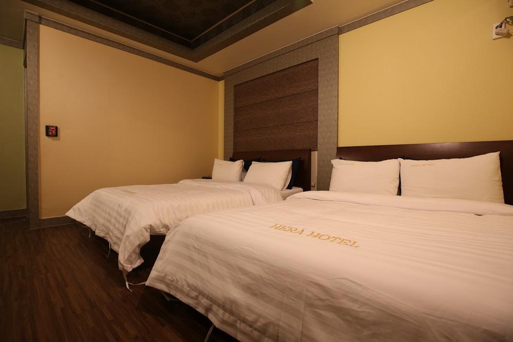 Hera Motel Daejeon Buitenkant foto